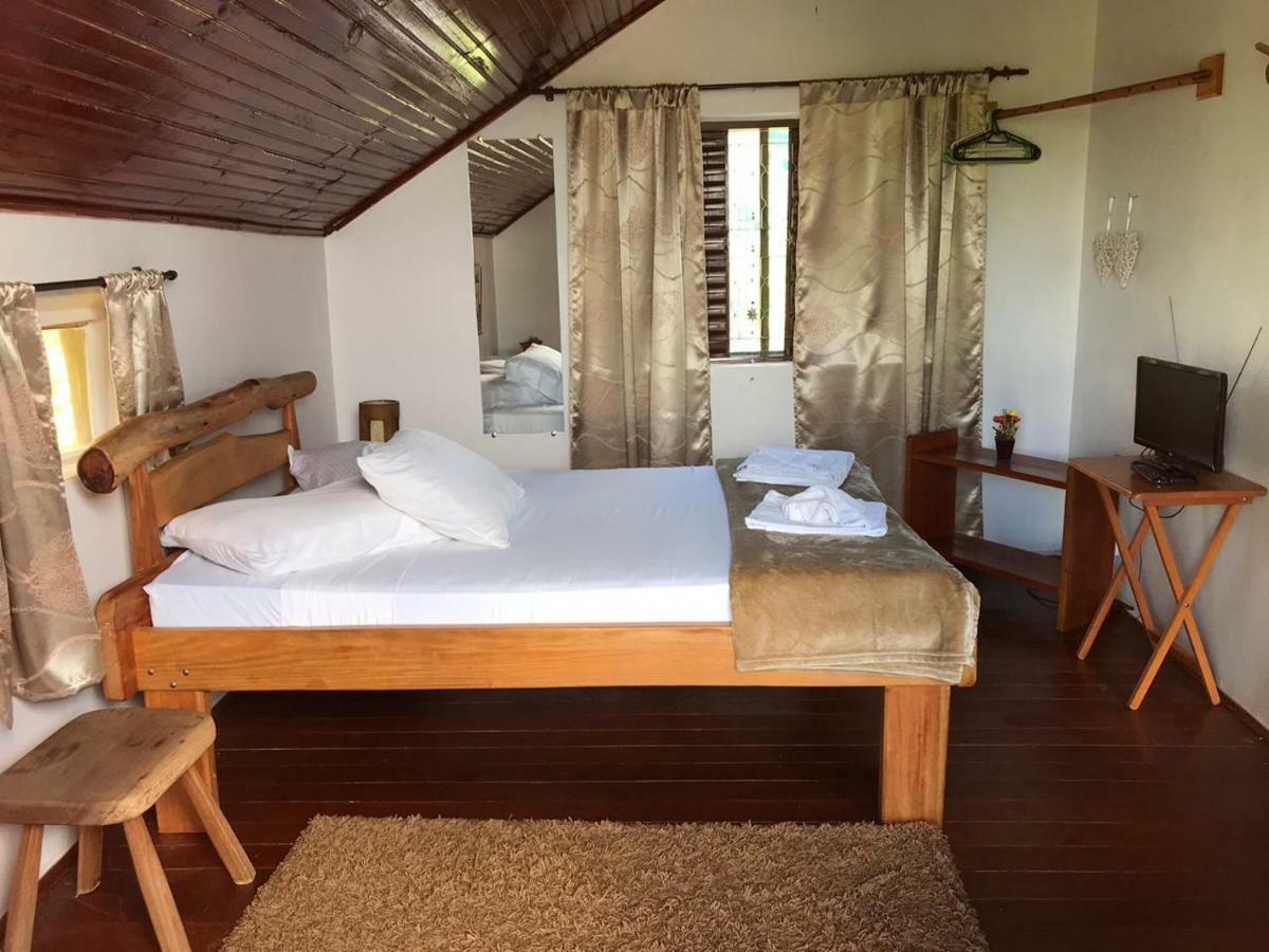 Buddy'S Hostel & Pousada Alto Paraiso Alto Paraíso de Goiás Dış mekan fotoğraf